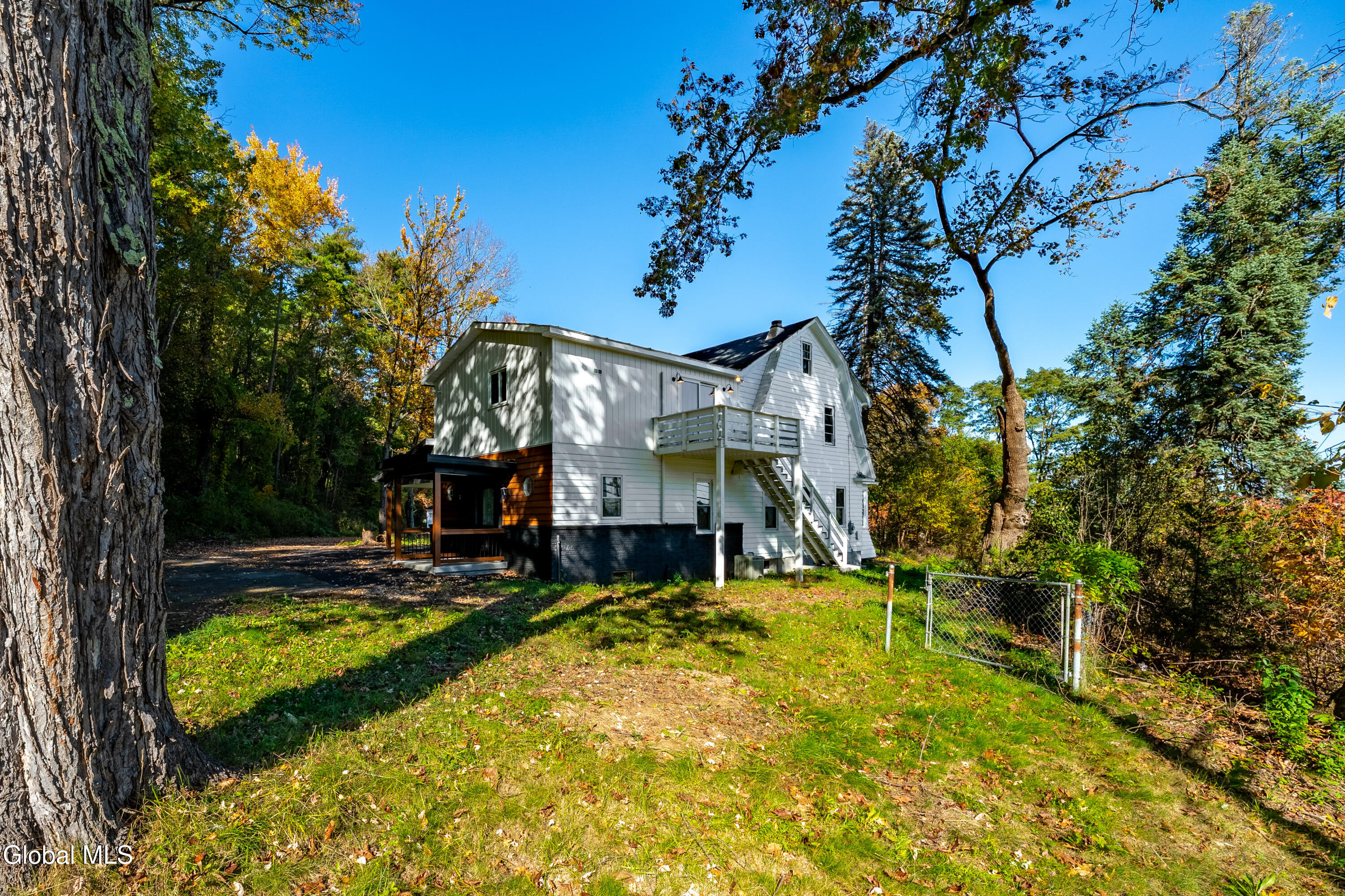 64 Martins Hill Road Ravena NY 12143