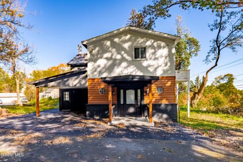 64 Martins Hill Road Ravena NY 12143