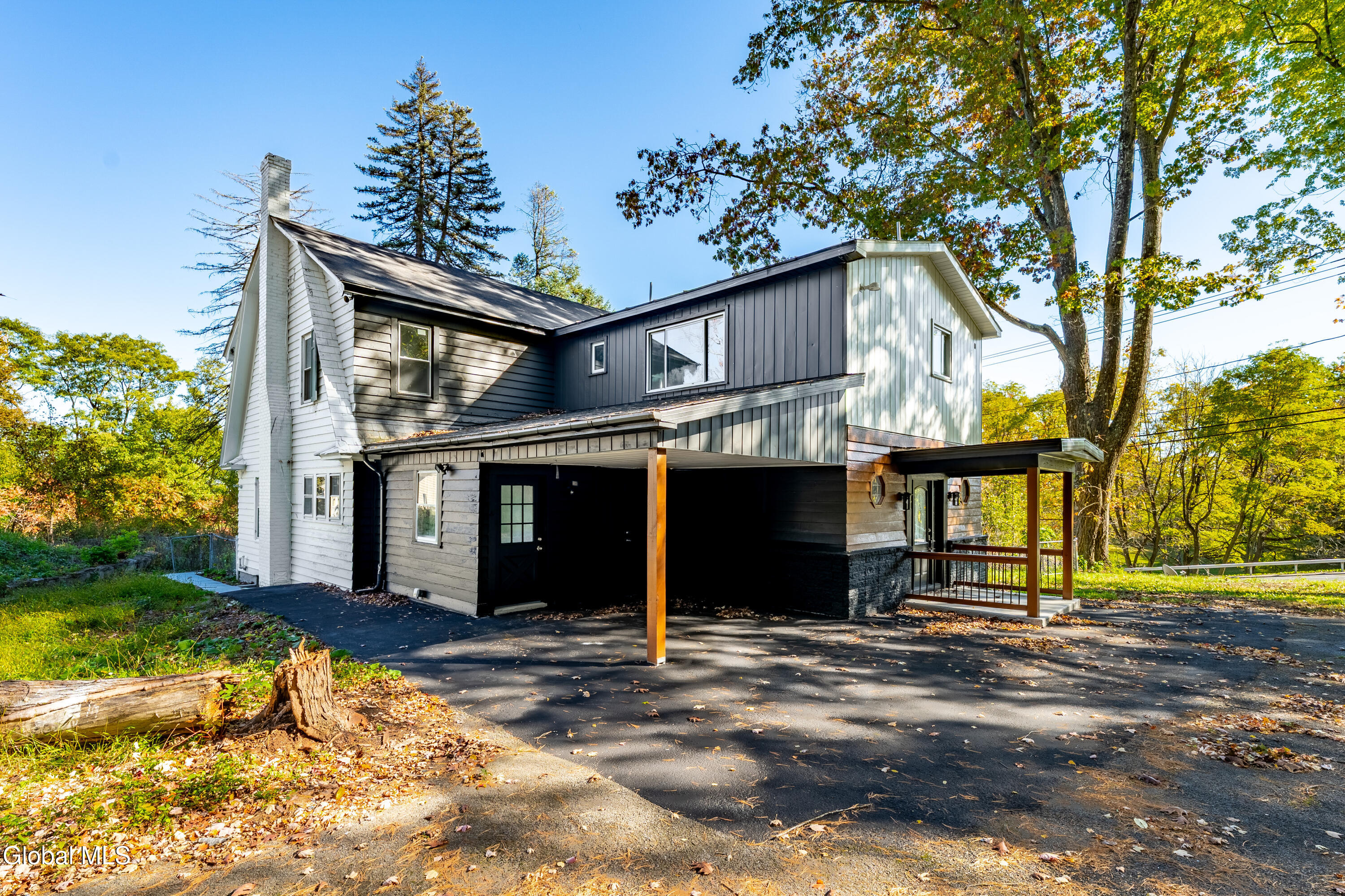 64 Martins Hill Road Ravena NY 12143