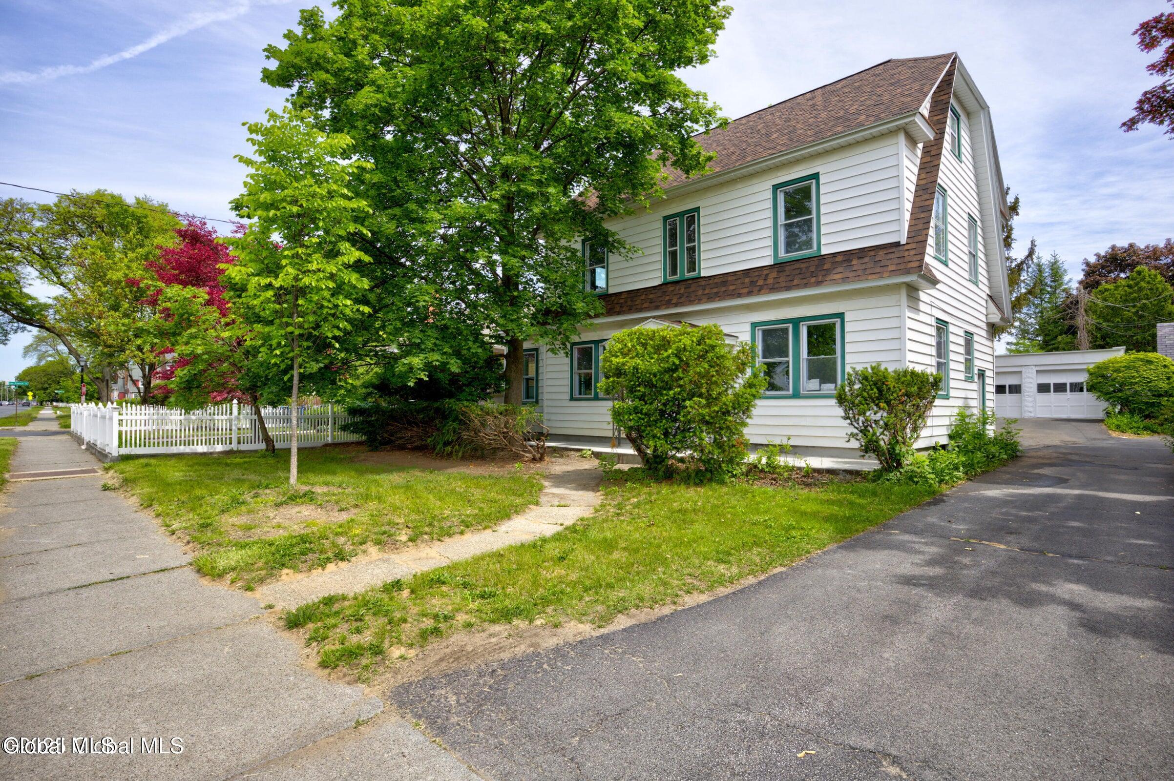979 Washington Avenue Albany NY 12206