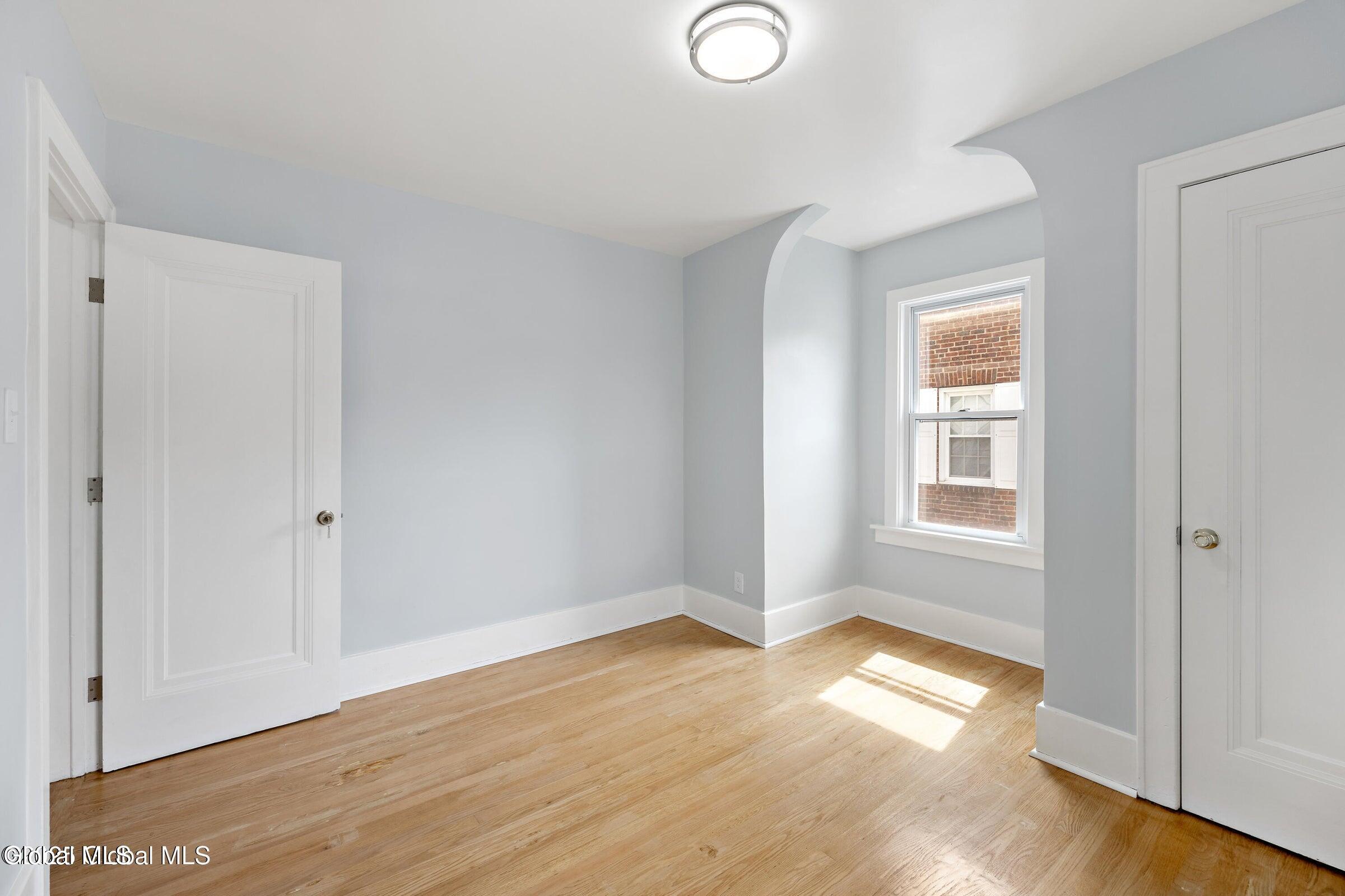 979 Washington Avenue Albany NY 12206