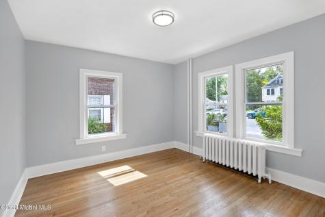 979 Washington Avenue Albany NY 12206