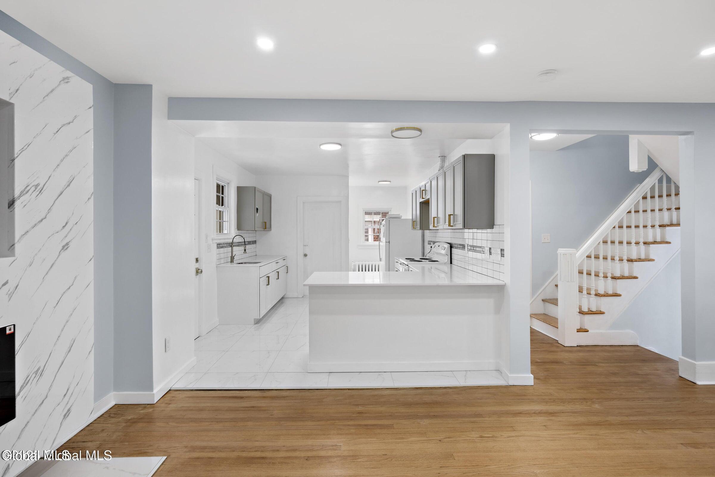 979 Washington Avenue Albany NY 12206