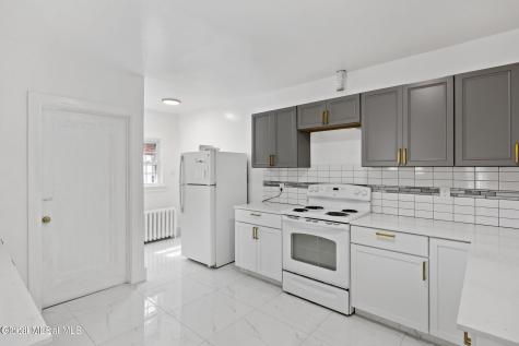979 Washington Avenue Albany NY 12206