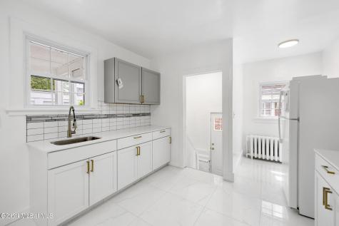 979 Washington Avenue Albany NY 12206