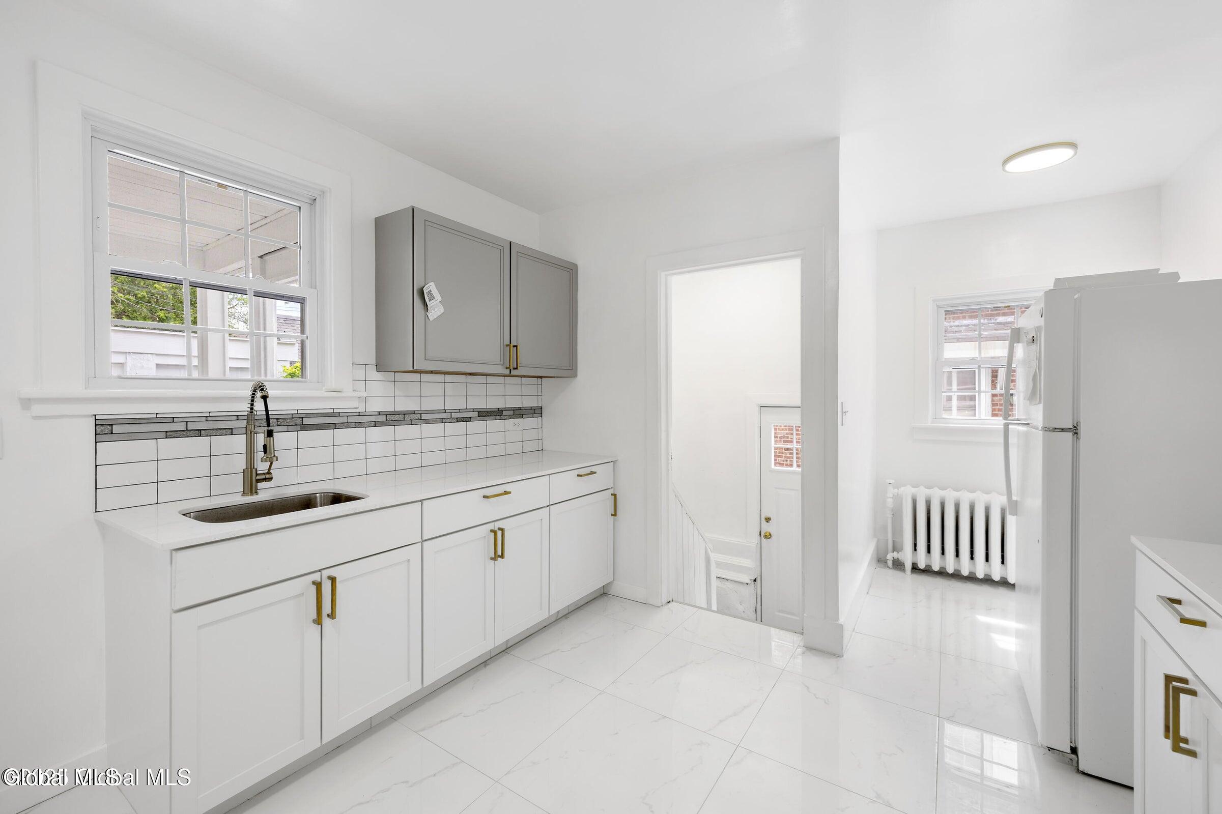 979 Washington Avenue Albany NY 12206