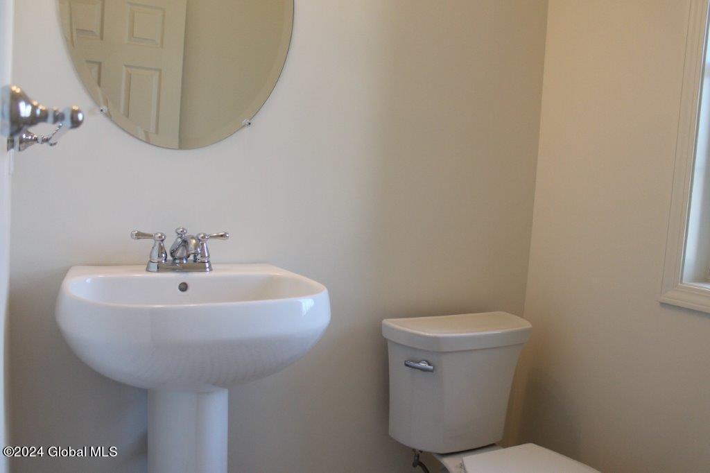 31 Sally Street Mechanicville NY 12118