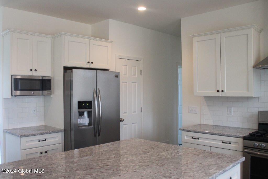 31 Sally Street Mechanicville NY 12118