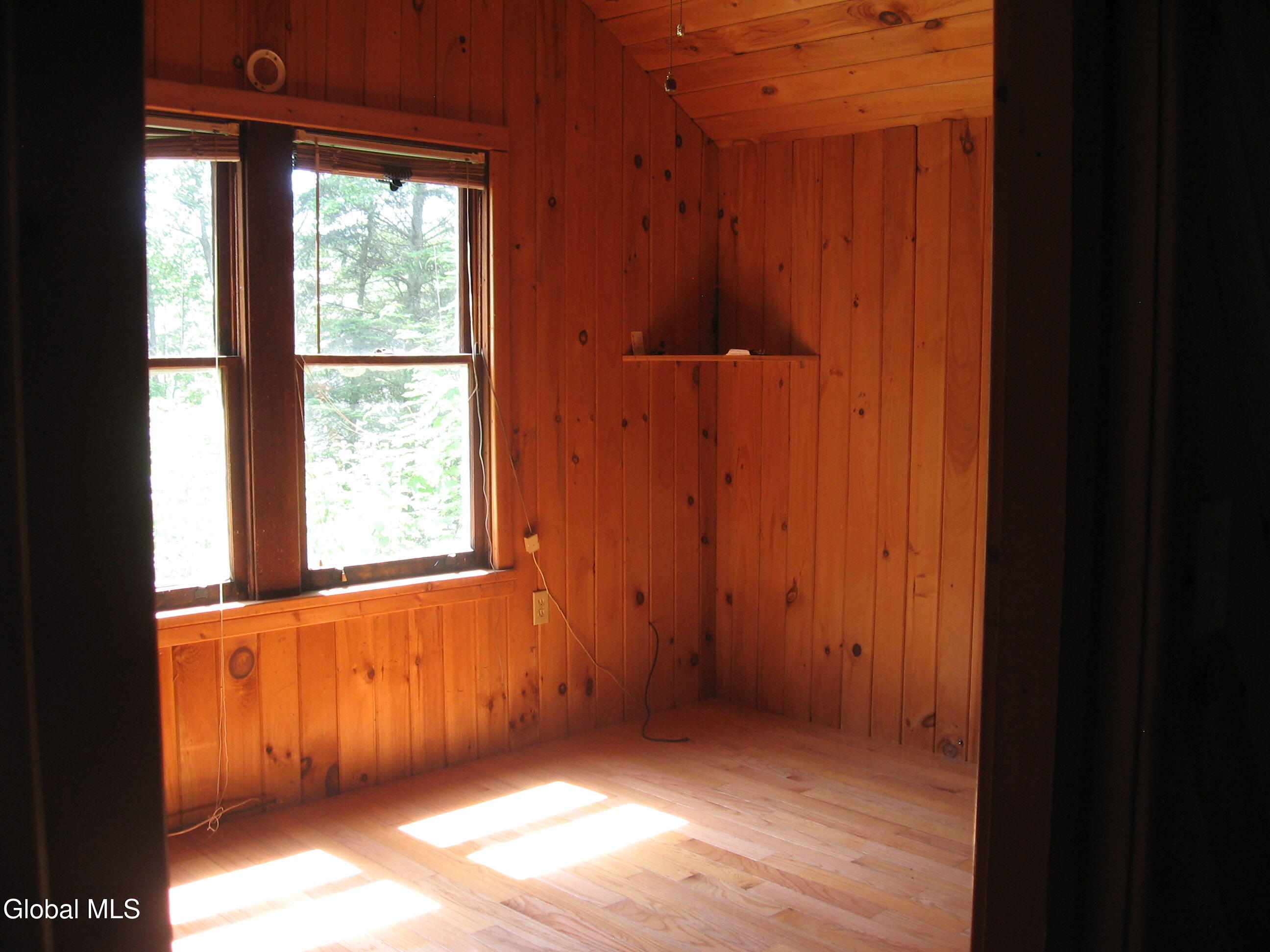 28 Olmstedville Road North Creek NY 12817