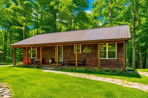 286 Severine Lane Glen NY 12072