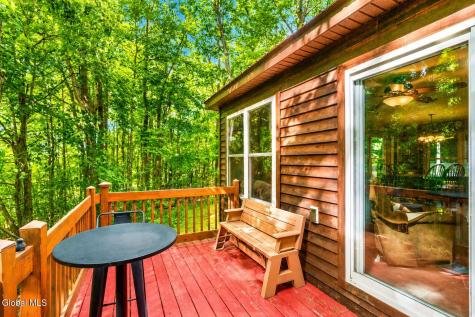 286 Severine Lane Glen NY 12072