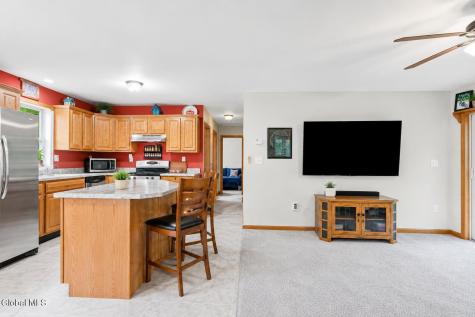 286 Severine Lane Glen NY 12072