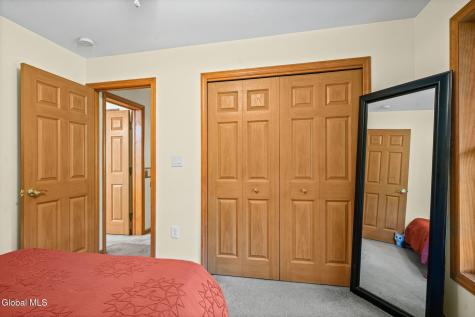 286 Severine Lane Glen NY 12072