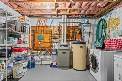 286 Severine Lane Glen NY 12072
