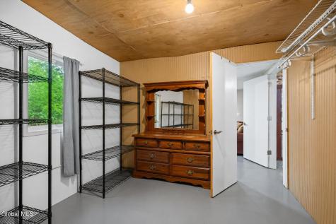286 Severine Lane Glen NY 12072