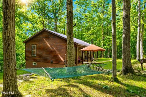 286 Severine Lane Glen NY 12072