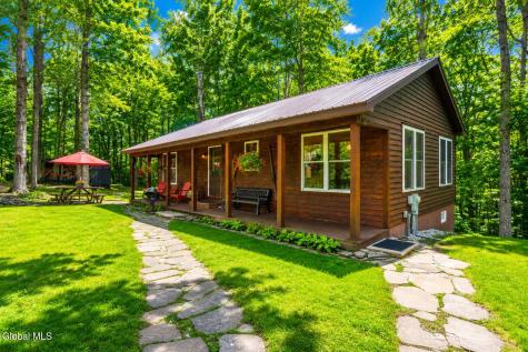 286 Severine Lane Glen NY 12072