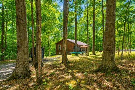 286 Severine Lane Glen NY 12072