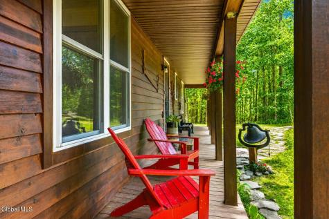 286 Severine Lane Glen NY 12072