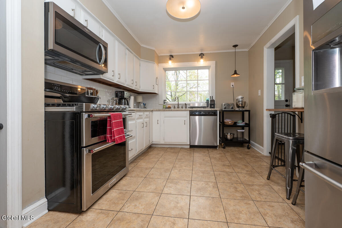 1380 Clifton Park Road Niskayuna NY 12309