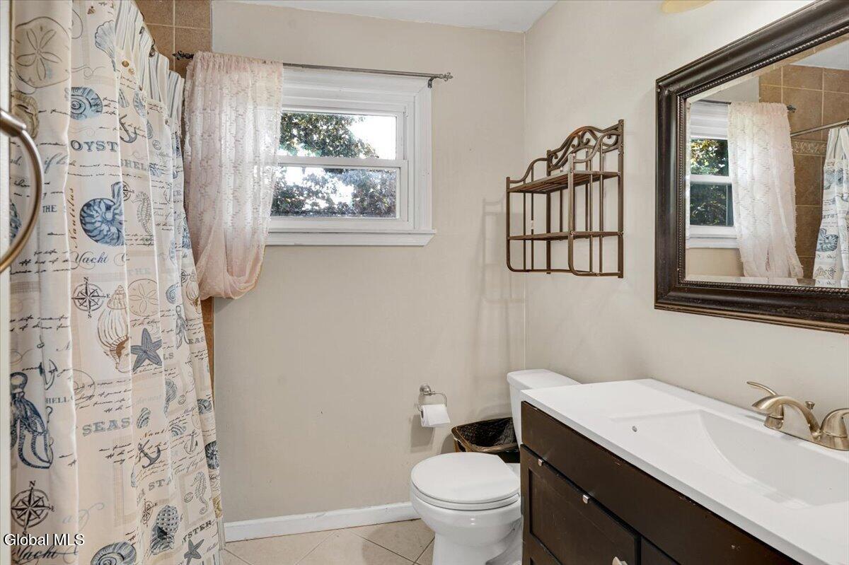 7 Silversmith Lane Schenectady NY 12306