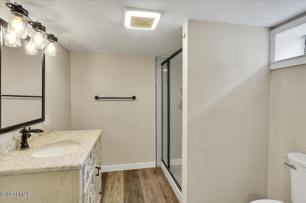 7 Silversmith Lane Schenectady NY 12306