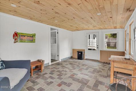 7 Silversmith Lane Schenectady NY 12306