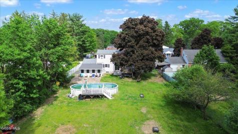 7 Silversmith Lane Schenectady NY 12306