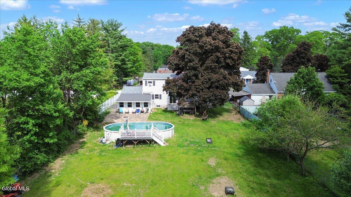 7 Silversmith Lane Schenectady NY 12306