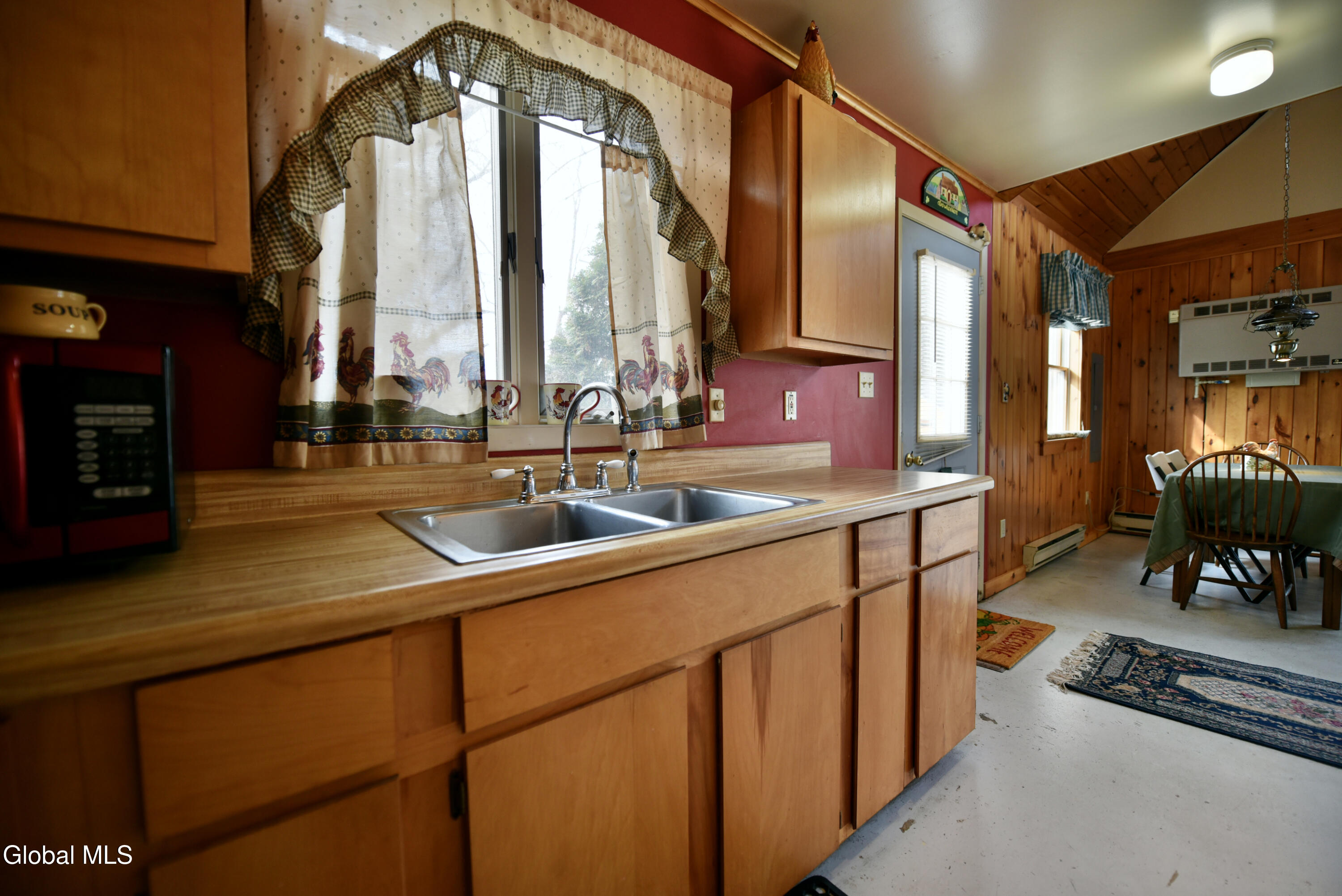 103 Wendell Avenue Broadalbin NY 12025