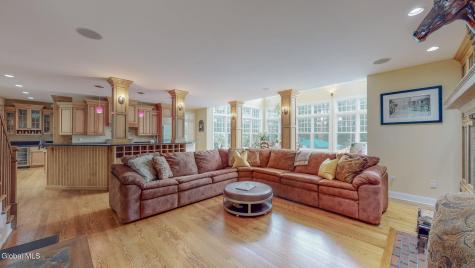 9 Stable Lane Saratoga Springs NY 12866