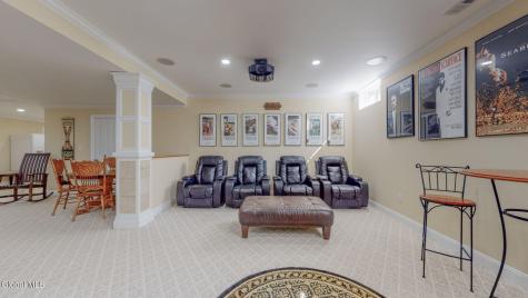 9 Stable Lane Saratoga Springs NY 12866