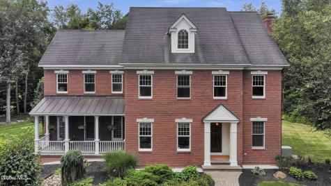 9 Stable Lane Saratoga Springs NY 12866