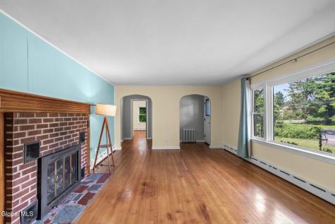 3826 Carman Road Schenectady NY 12303