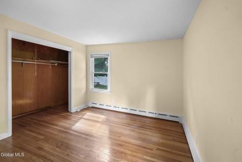 3826 Carman Road Schenectady NY 12303