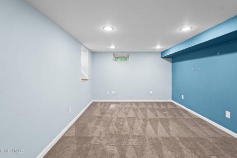 3826 Carman Road Schenectady NY 12303