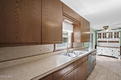 3826 Carman Road Schenectady NY 12303