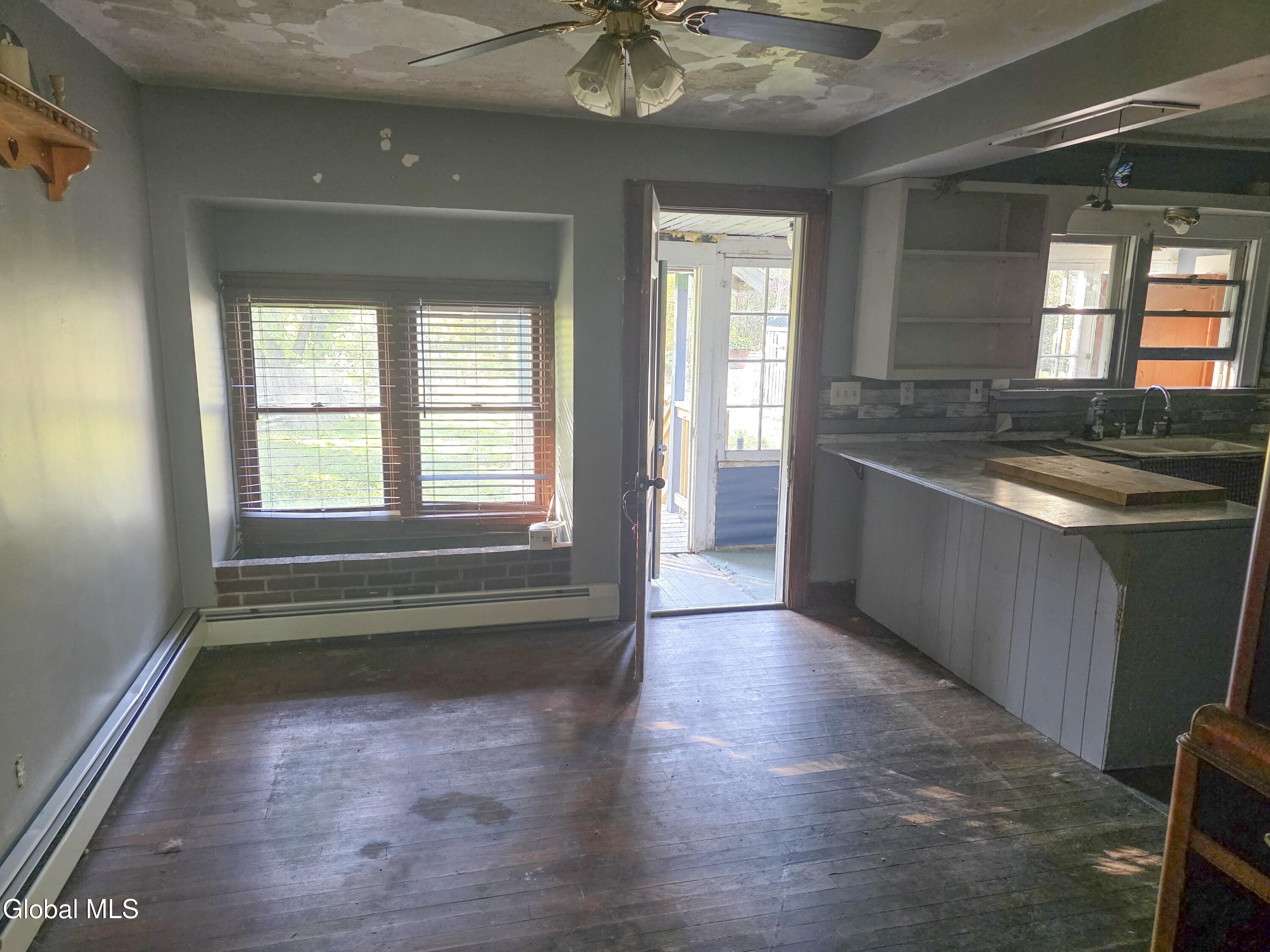 203 County Highway 155 Broadalbin NY 12025