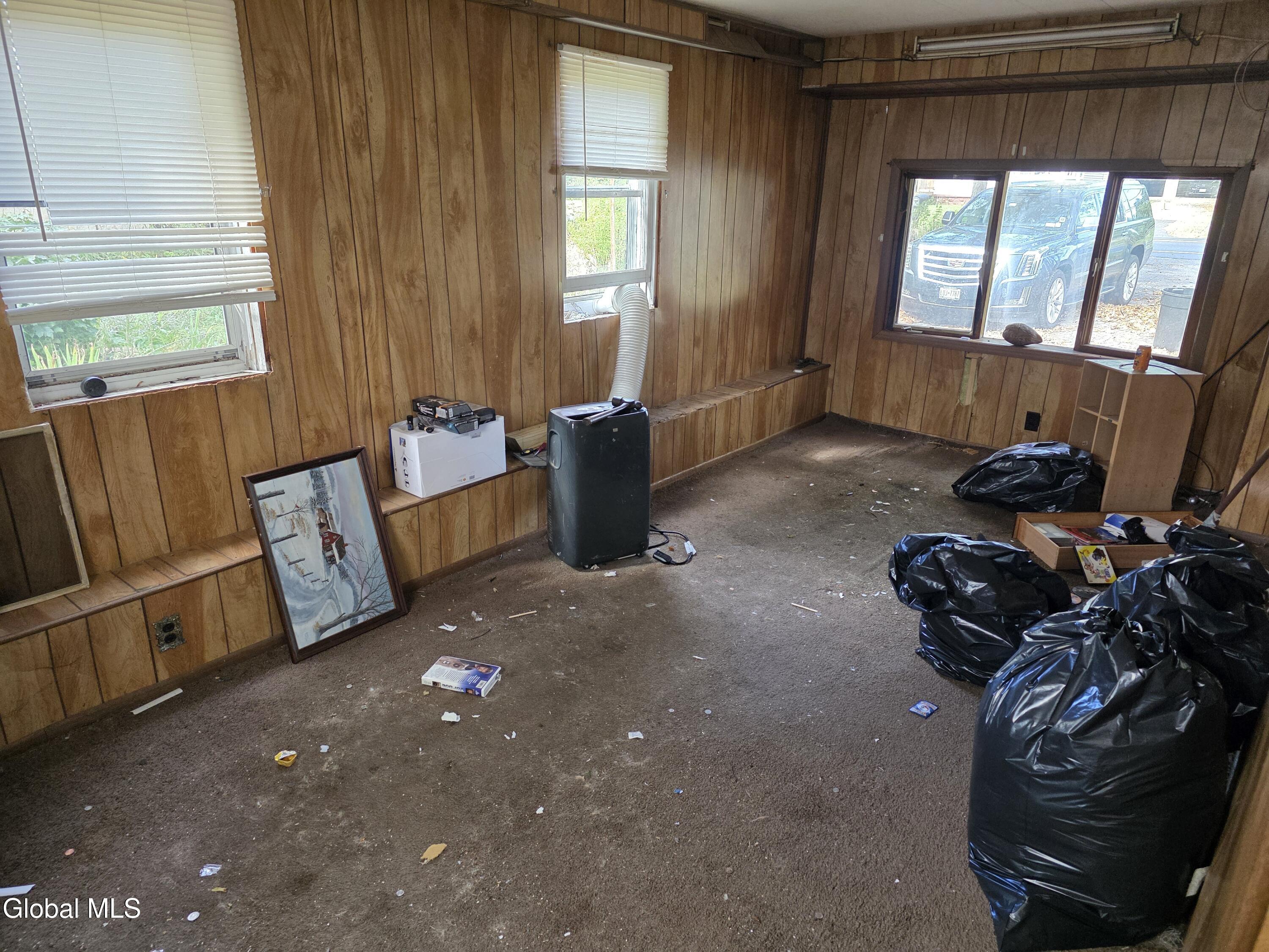 203 County Highway 155 Broadalbin NY 12025