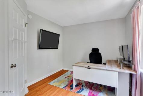 4 Kiliaen Way Halfmoon NY 12065