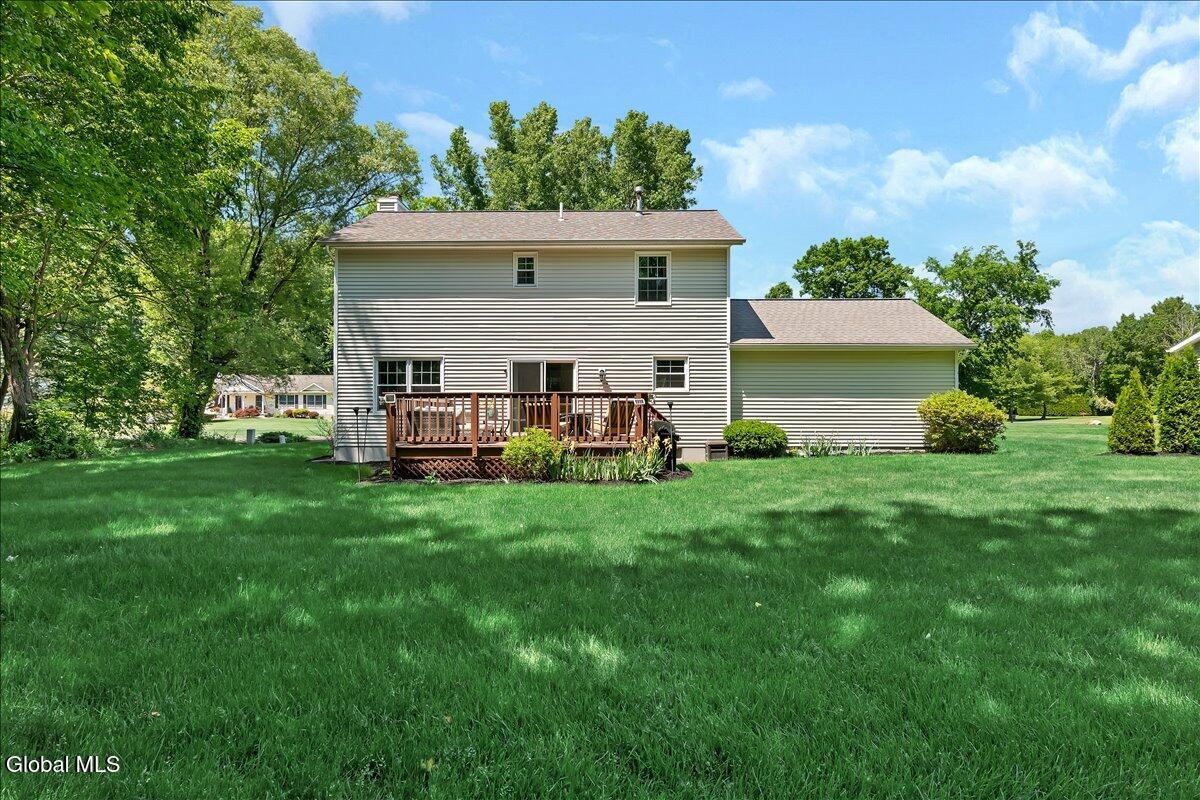 4 Kiliaen Way Halfmoon NY 12065