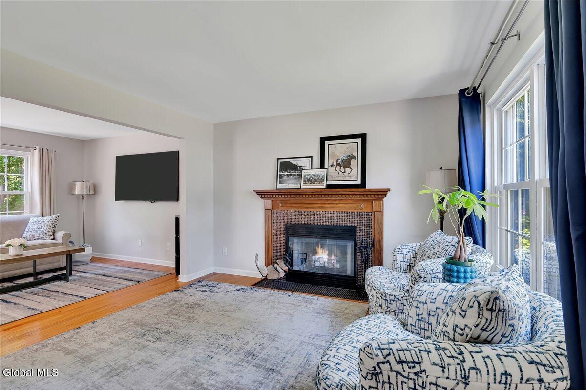 4 Kiliaen Way Halfmoon NY 12065