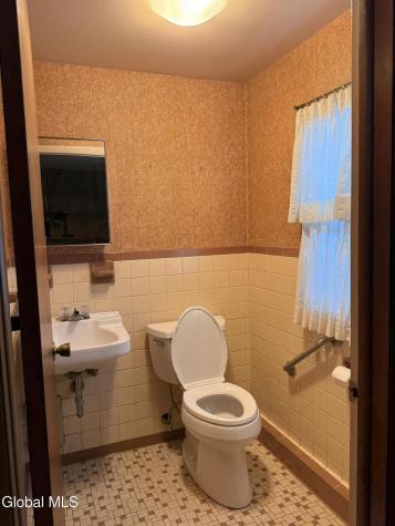 4 Oaktree Lane Niskayuna NY 12309