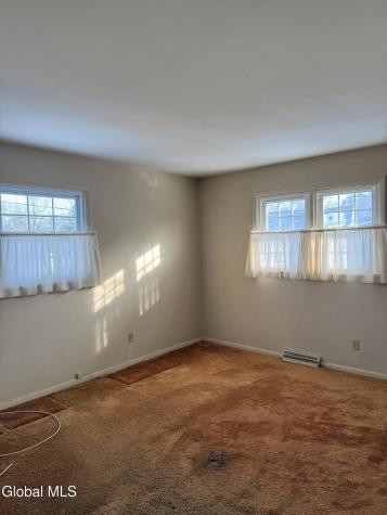 4 Oaktree Lane Niskayuna NY 12309