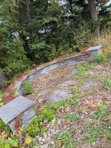 4 Oaktree Lane Niskayuna NY 12309