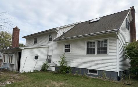 4 Oaktree Lane Niskayuna NY 12309