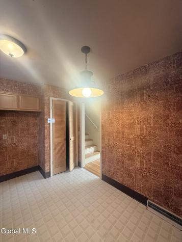 4 Oaktree Lane Niskayuna NY 12309