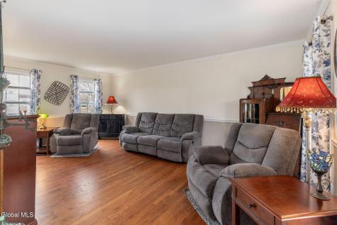 32 Bancker Avenue Schenectady NY 12302