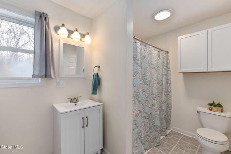 32 Bancker Avenue Schenectady NY 12302
