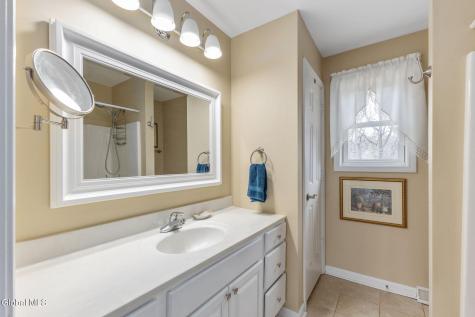 32 Bancker Avenue Schenectady NY 12302